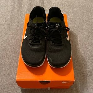 Women’s Nike free run